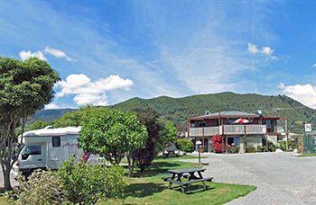 Picton Campervan Park Buitenkant foto